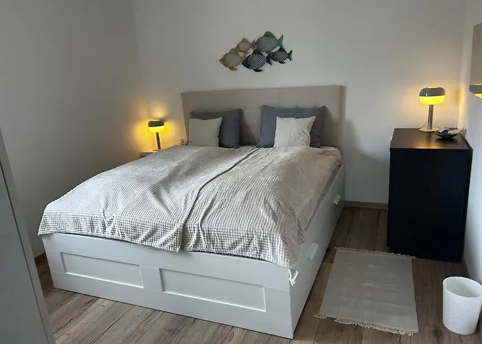Alba *